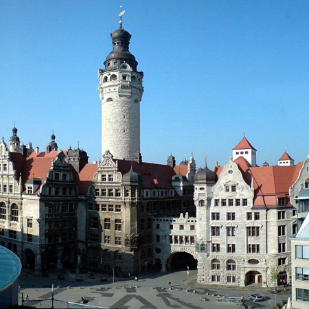 A Linguistic Trip through&nbsp;Time