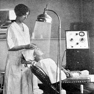 History of Cosmetics in a&nbsp;Nutshell